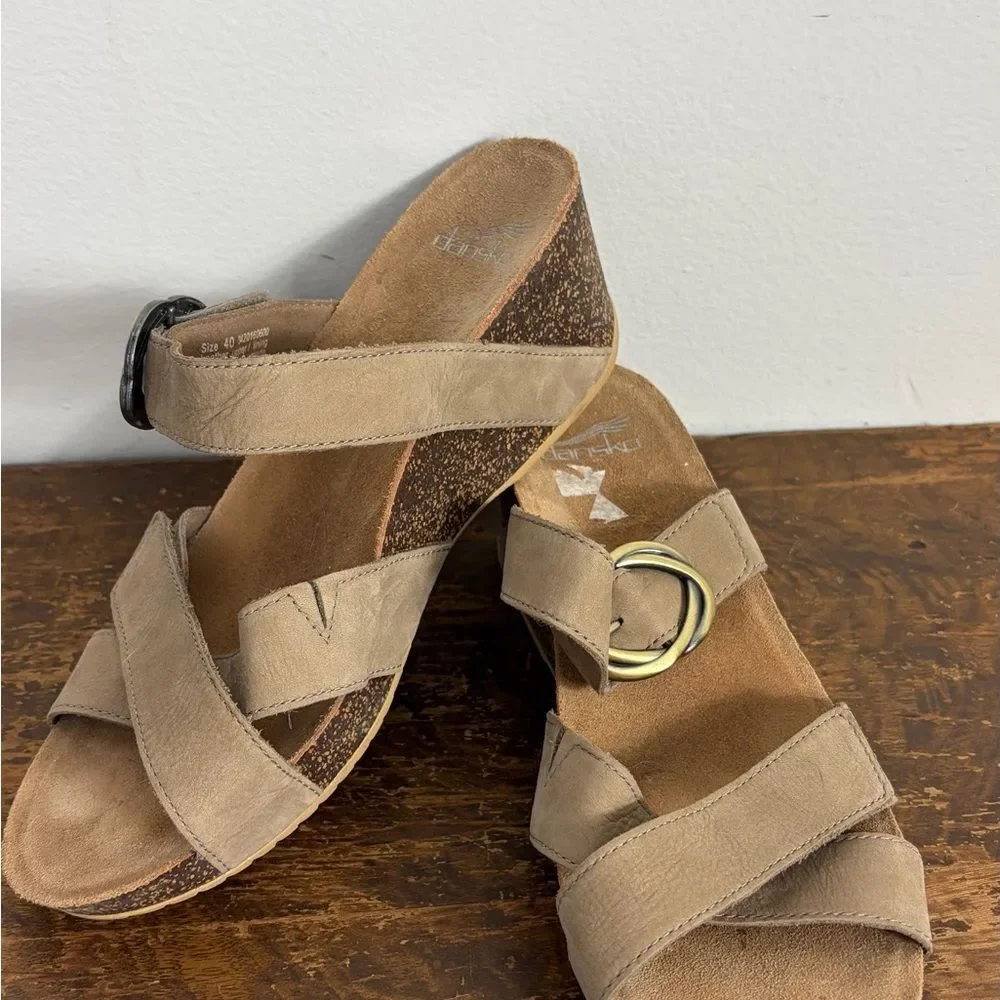 Dansko comfortable taupe